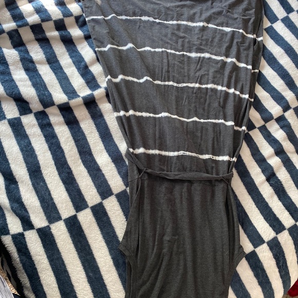 Summer Dress - Picture 2 of 4